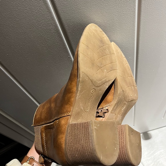 Brown Baretraps Ankle Boots - Picture 4 of 4